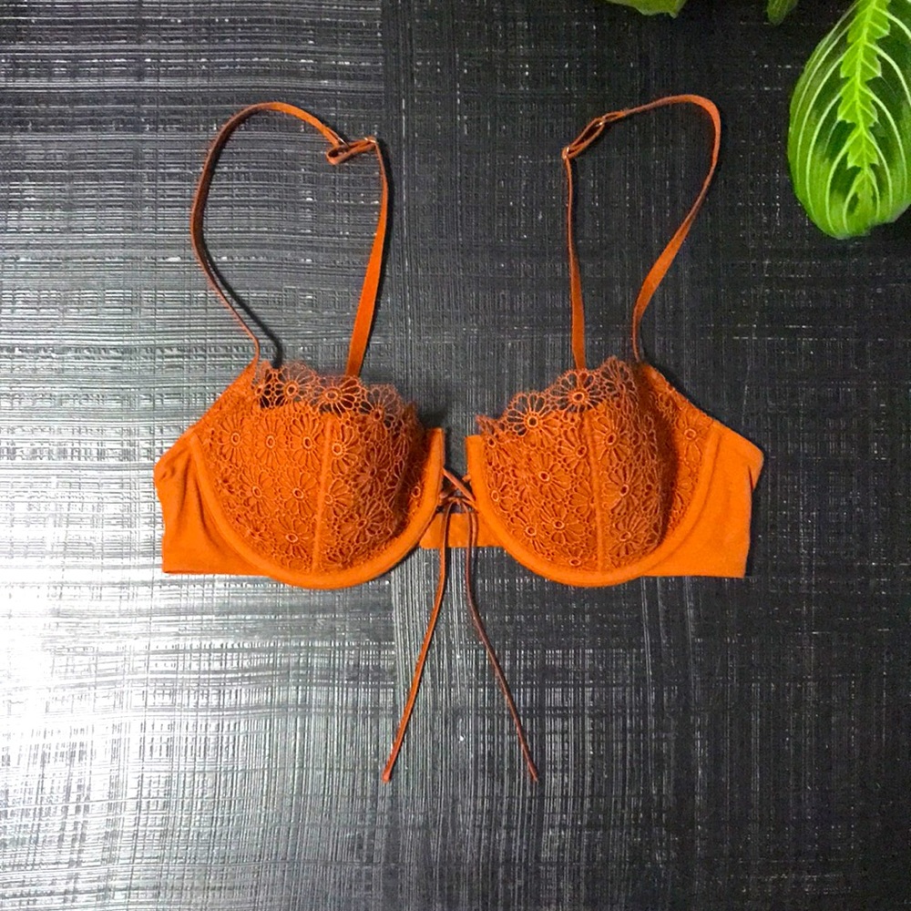 VS Very Sexy lace push-up Bra 34C